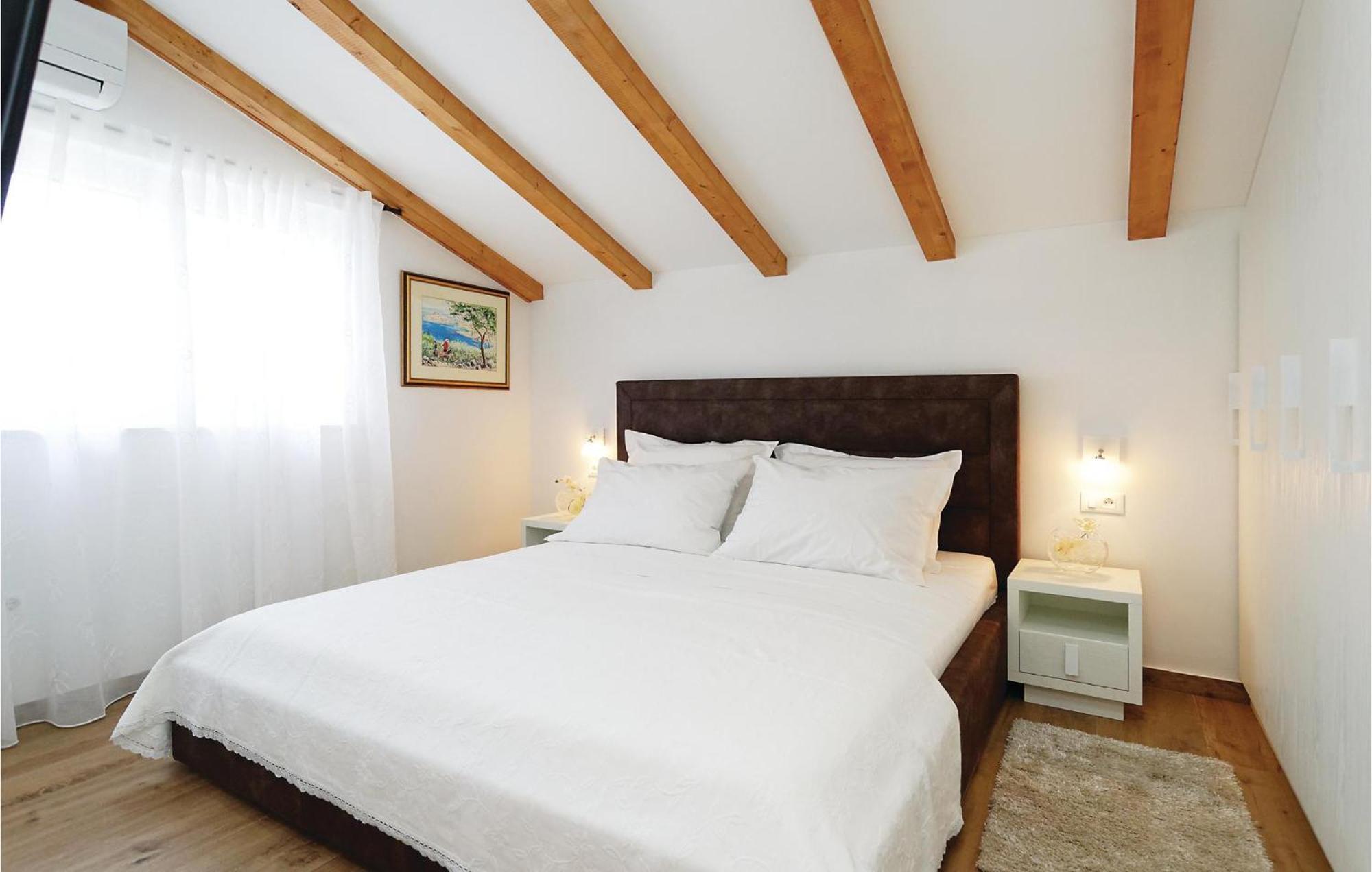 Lovely Home In Sibenik With Wifi Luaran gambar